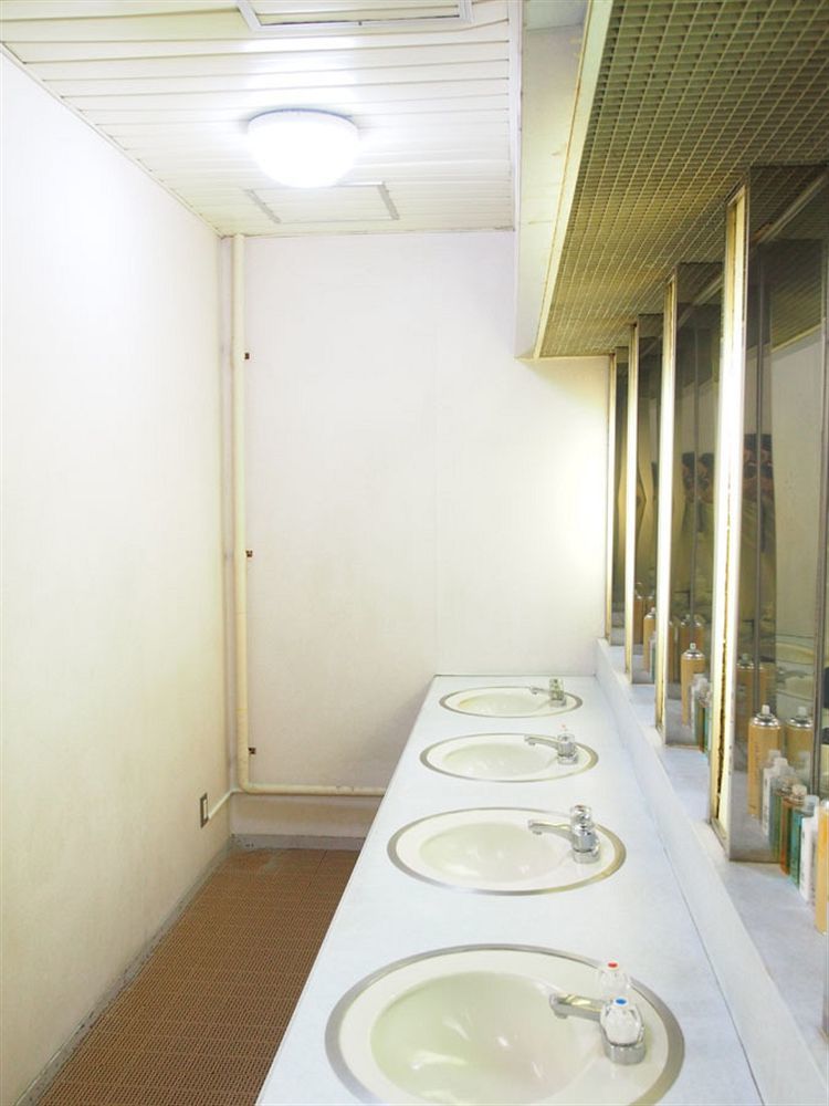 Ueno Station Hostel Oriental Ⅲ Tokio Exterior foto