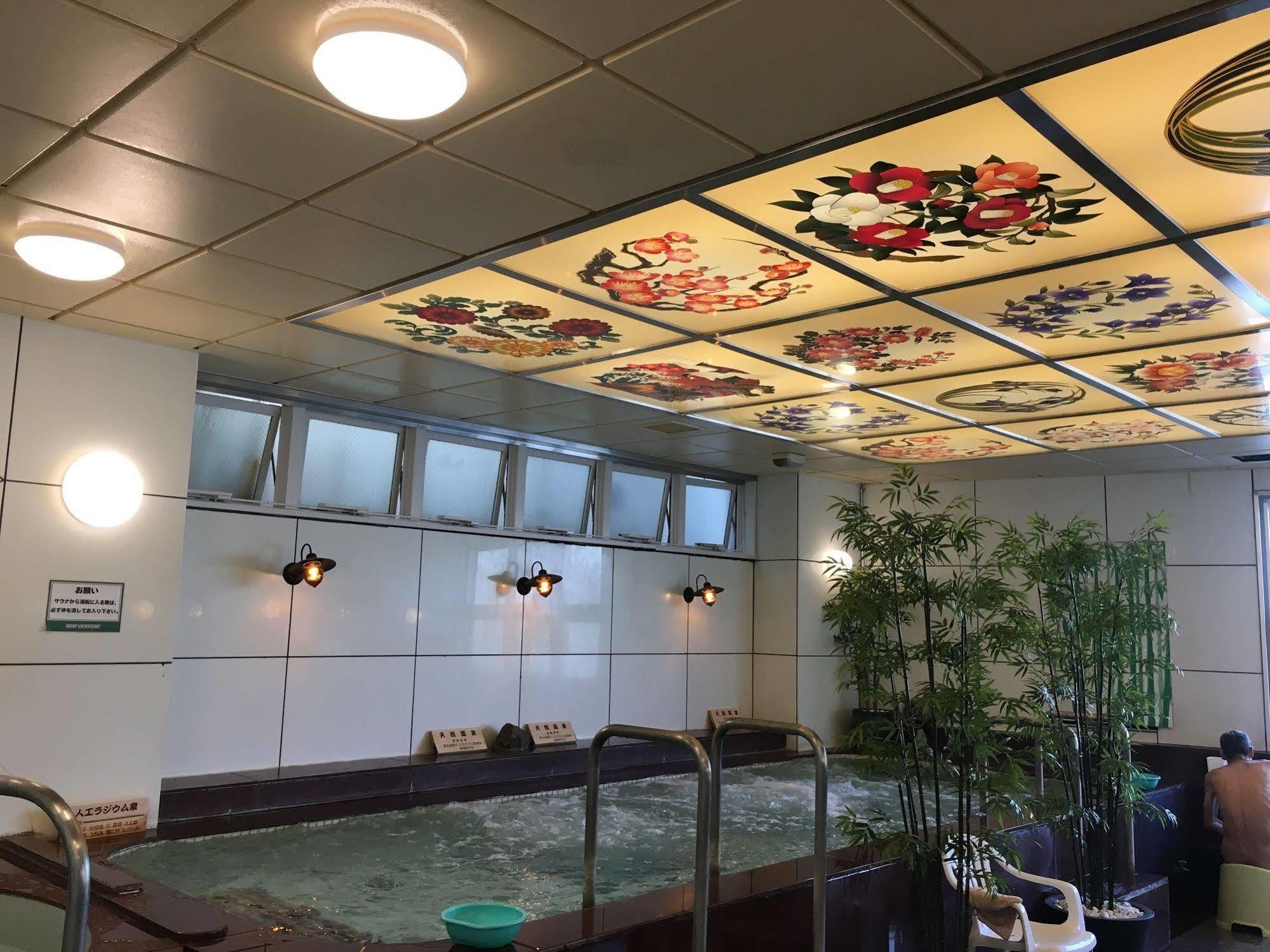 Ueno Station Hostel Oriental Ⅲ Tokio Exterior foto
